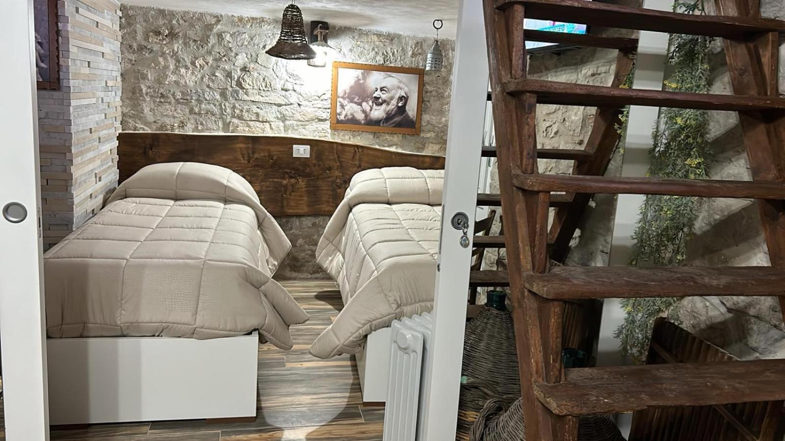Dimora Forgione B&B - Pietrelcina Kültér fotó