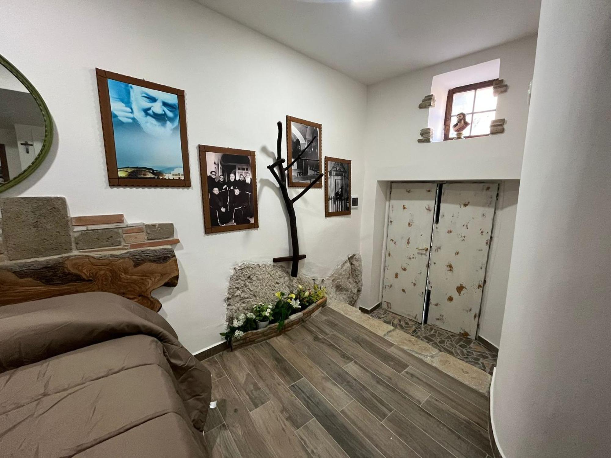 Dimora Forgione B&B - Pietrelcina Kültér fotó