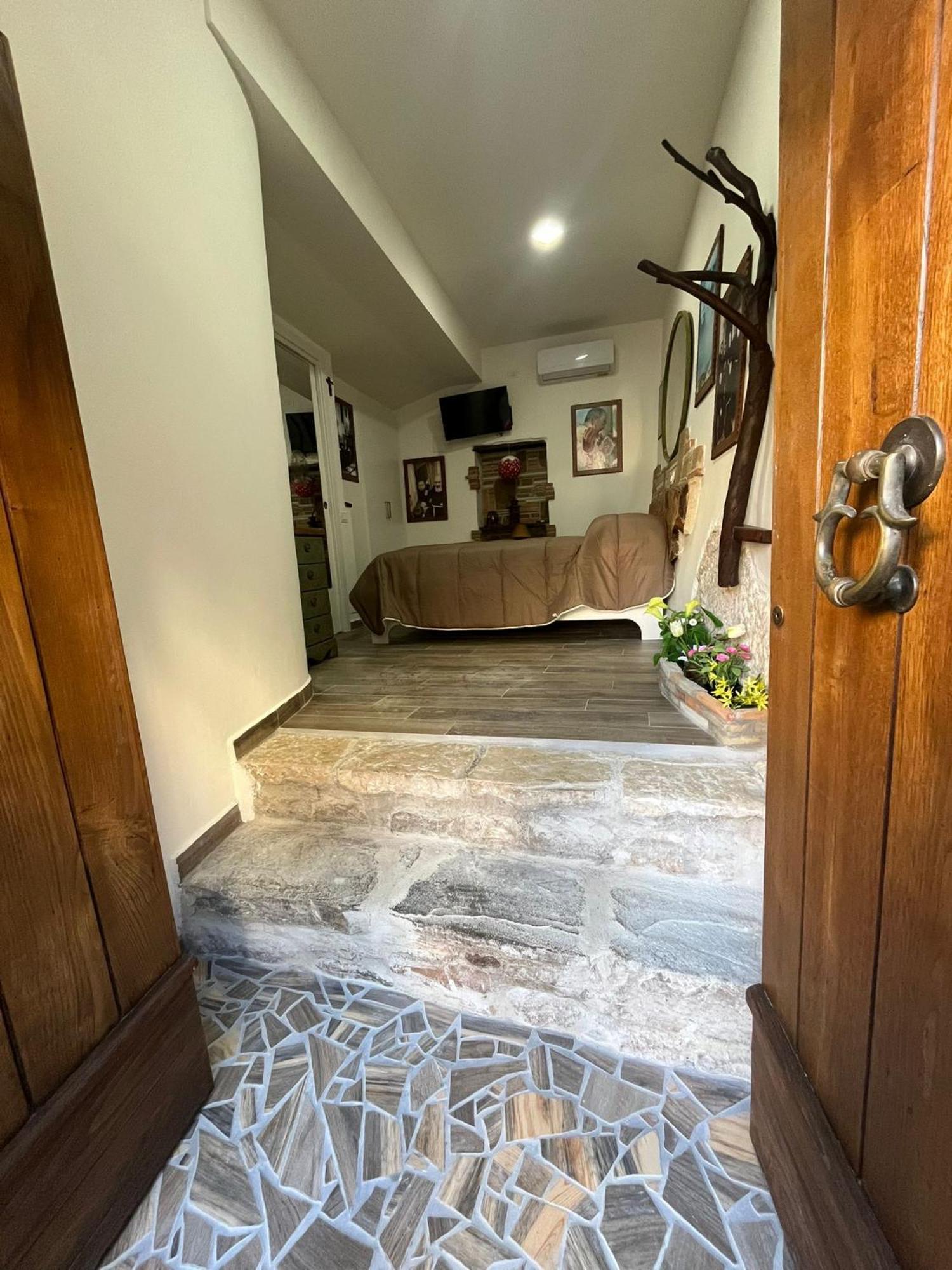 Dimora Forgione B&B - Pietrelcina Kültér fotó